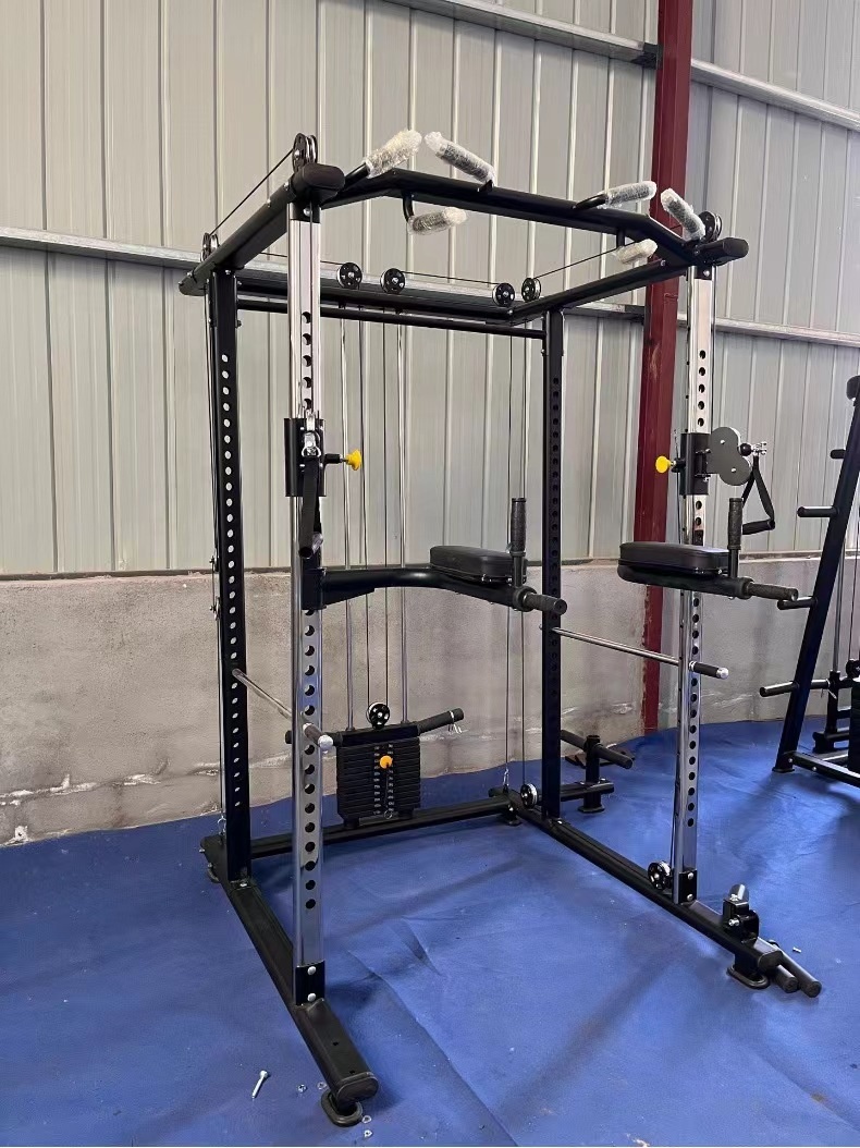 Attrezzatura Multifunzionale p - Home Gym With Smith Machine recensione e prezzo