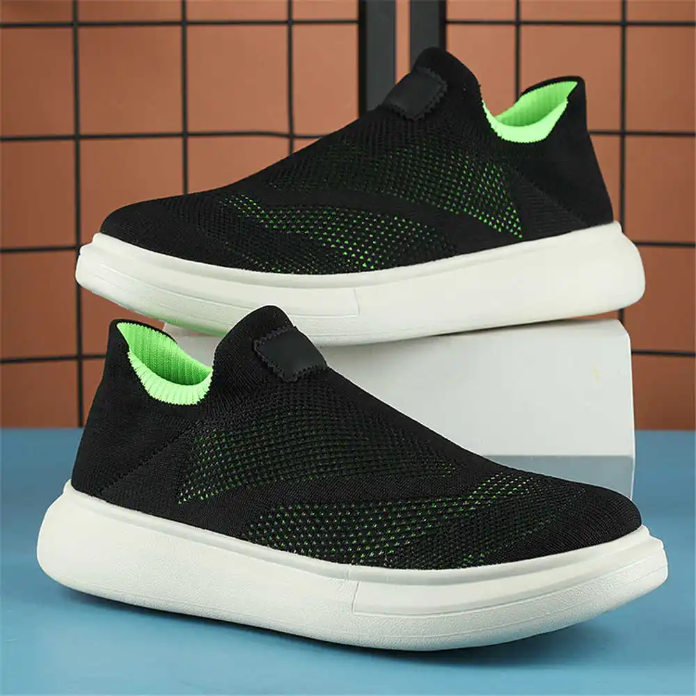 Calze con plateau scarpe marro - Home Gym Uk recensione e prezzo